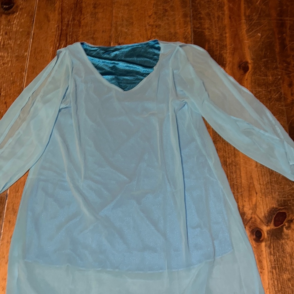 Mesh blouse with lining